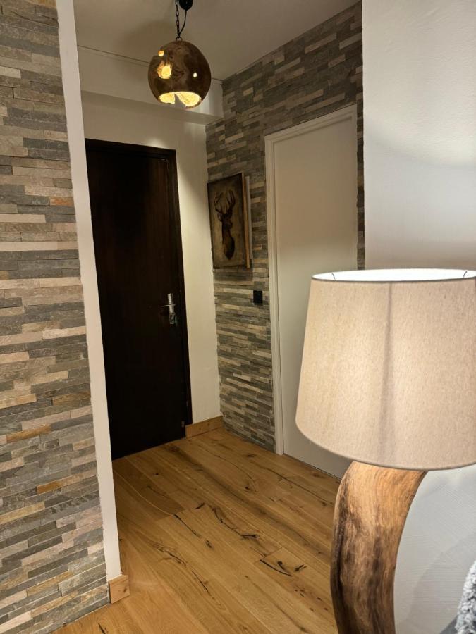 Cocon Au Coeur De Chamonix Avec Parking Gratuit Apartment Exterior photo