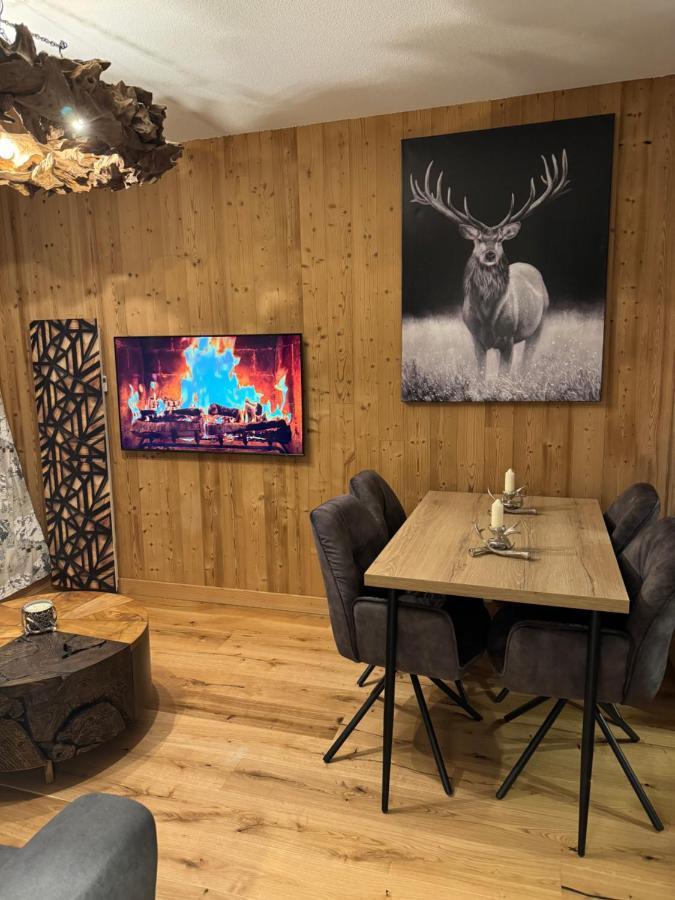 Cocon Au Coeur De Chamonix Avec Parking Gratuit Apartment Exterior photo
