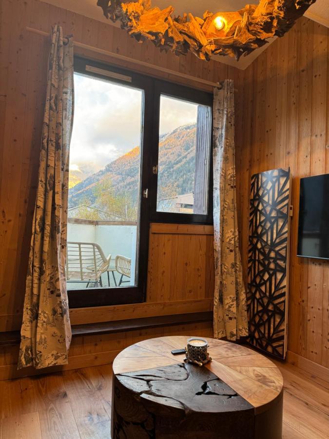 Cocon Au Coeur De Chamonix Avec Parking Gratuit Apartment Exterior photo