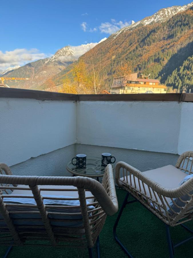 Cocon Au Coeur De Chamonix Avec Parking Gratuit Apartment Exterior photo